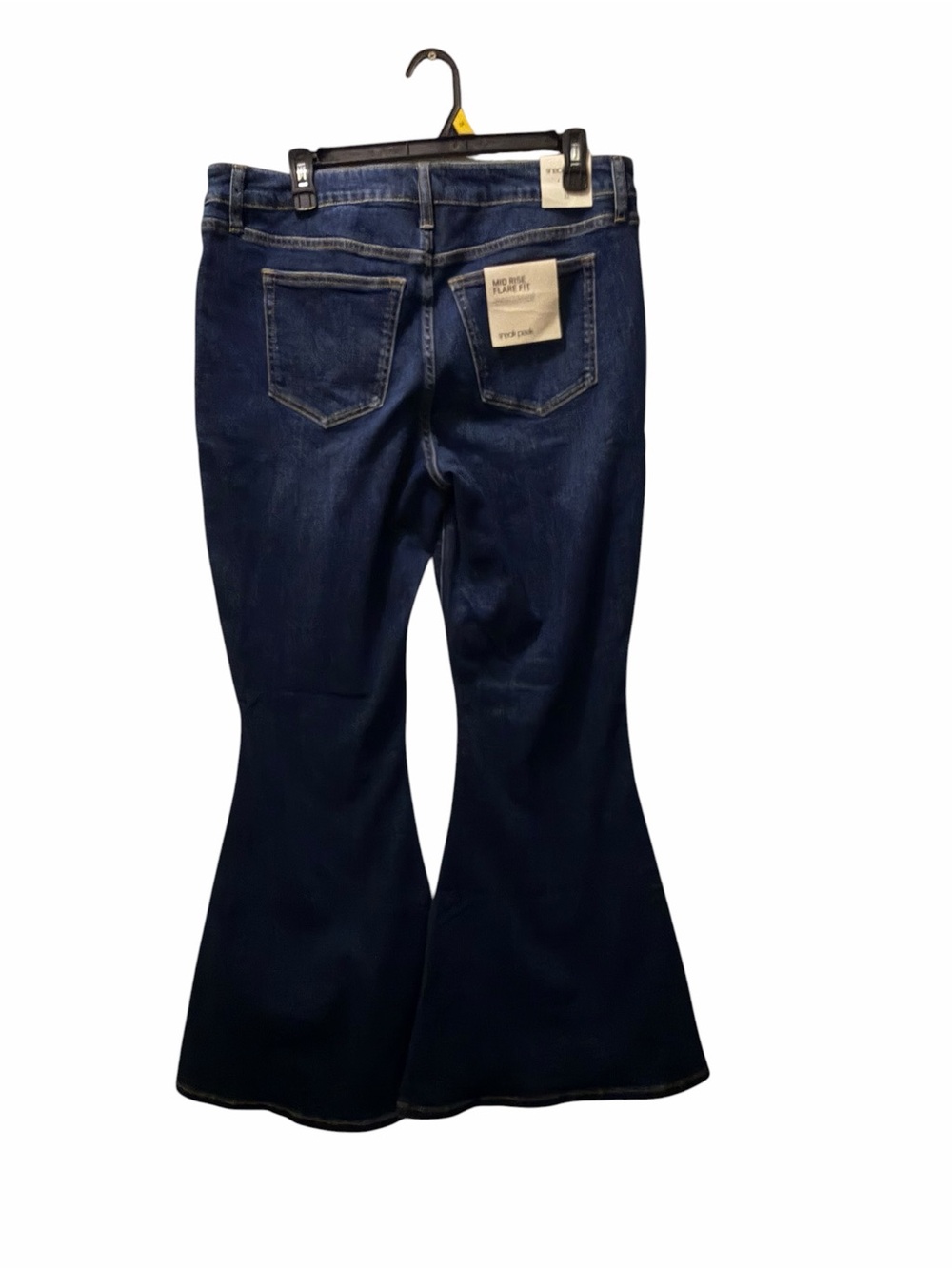 NWT Sneak Peak Women’s Dark Blue Mid Rise Flare Jeans Size 31 - Picture 2 of 7